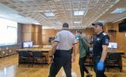 Условна присъда за румънския шофьор, предлагал подкуп на полицаи