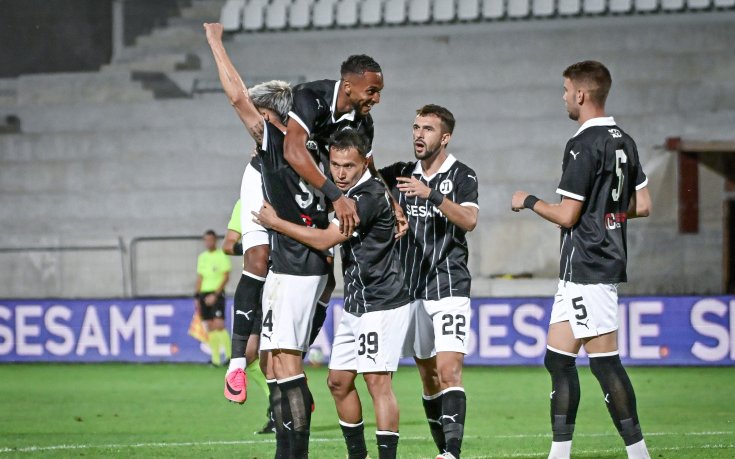 НА ЖИВО: Локомотив Пловдив - Септември София 1:0, огромен пропуск на Лами