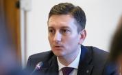 Министърът на иновациите: Няма да отменим мерките за контрол върху софтуерните разходи и достъпа до чувствителни данни