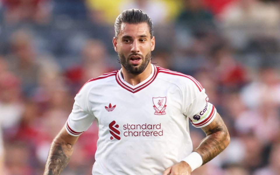 Собослай пропуска пореден мач за Ливърпул