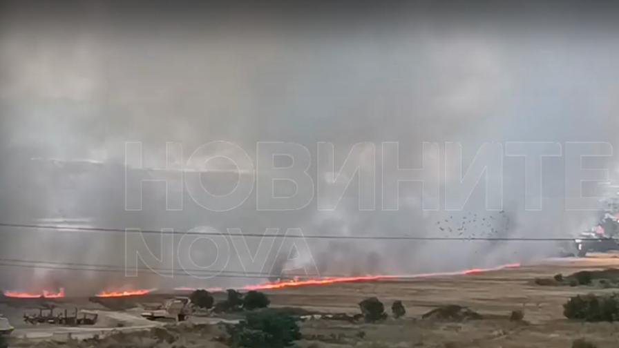 Стълб дим над София, пожар в столичен квартал