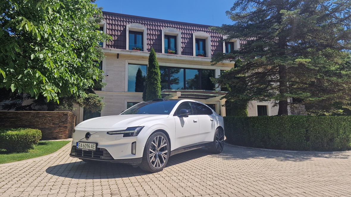 Volvo ES90 е скандално добър (ВИДЕО РЕВЮ)