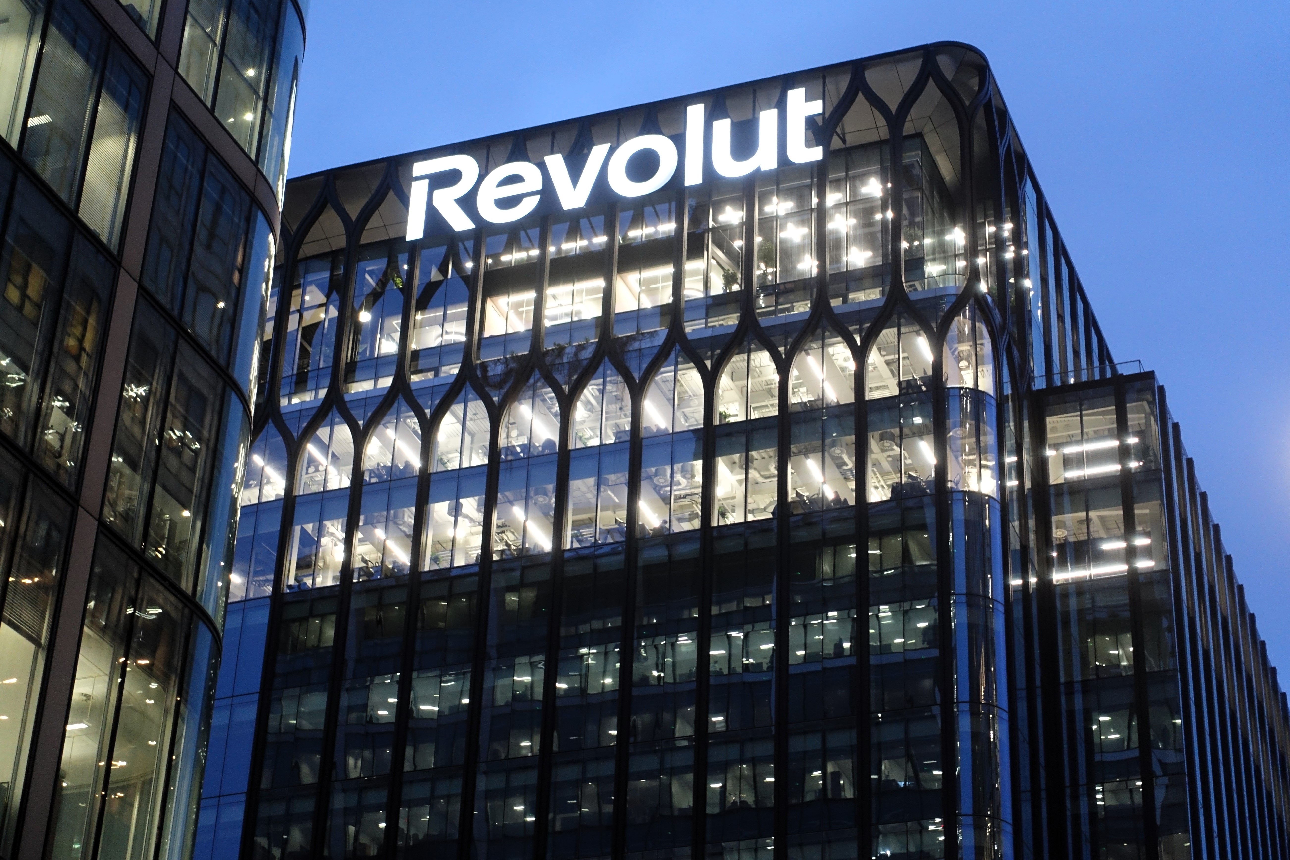Revolut получи банков лиценз във Франция