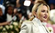 Мадона отпразнува 68-ия си рожден ден на гръцкия остров Корфу
