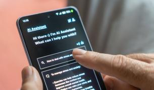 Тайните на чатботовете: 4 въпроса разкриват какво наистина знаят Gemini и ChatGPT за нас