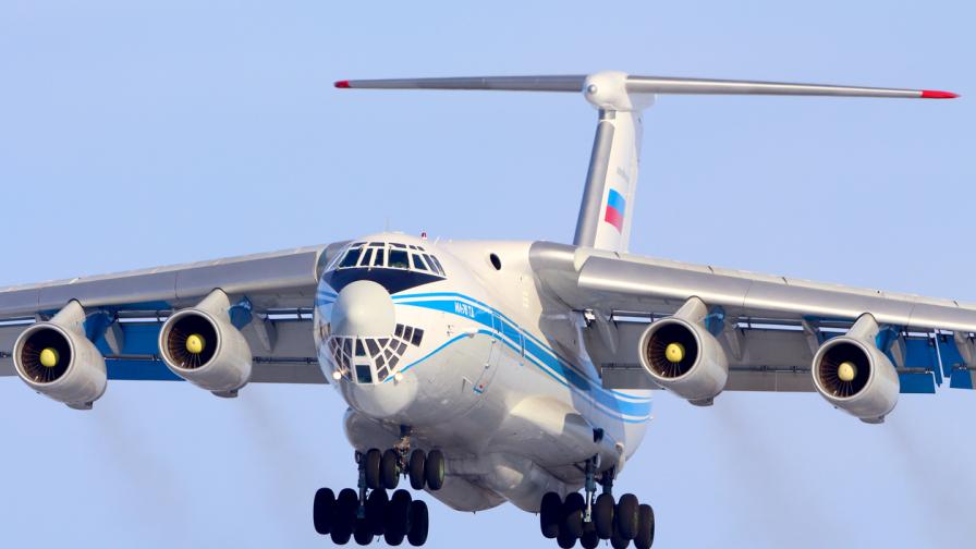 Руски самолет Ил-76ТД прелетя над България към Сърбия