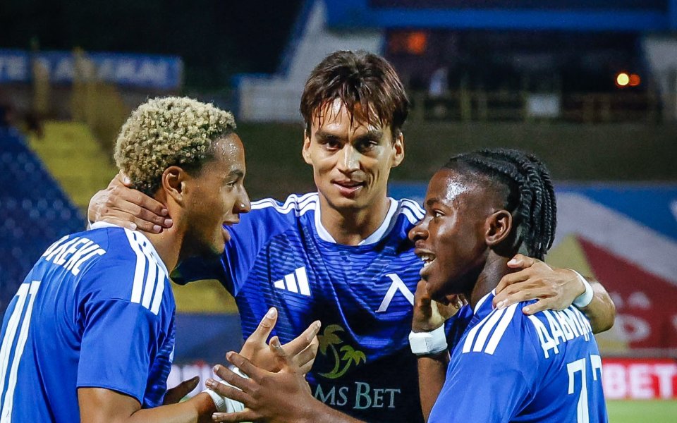 НА ЖИВО: Левски - Спартак Варна 2:0, Хуан Переа бележи