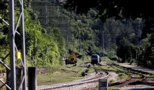 Движението на влаковете между Владая и Горна баня е възстановено