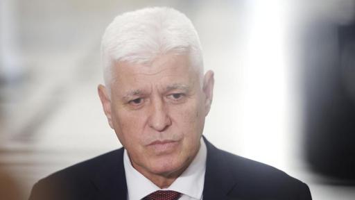 Министърът на отбраната: Иран проведе хибридна операция с помощта на български политици