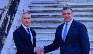 Първи реакции след кандидатурата на Гюров и Кандев: ПП и „Да, България“ с подкрепа