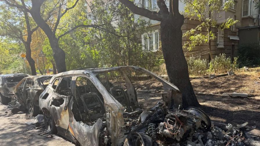 Огнен ад в София: Умишлен палеж изпепели 11...