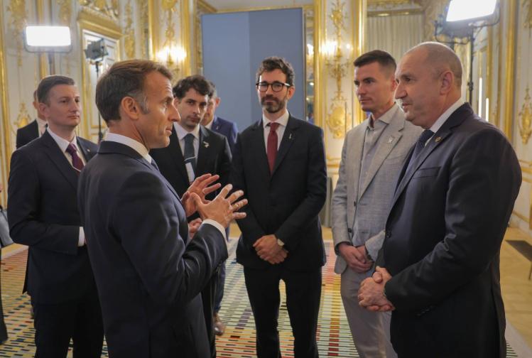 Румен Радев се срещна с Еманюел Макрон в Елисейския дворец