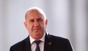 Радев похвали с космическите постижения на България