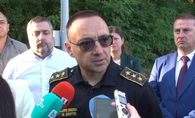 Пожарът край село Димовци все още не е овладян