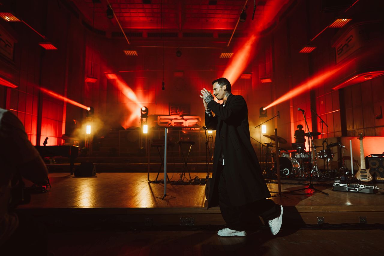 Musicology Live в кадри: Изложба превръща градинката „Кристал“ в галерия под открито небе