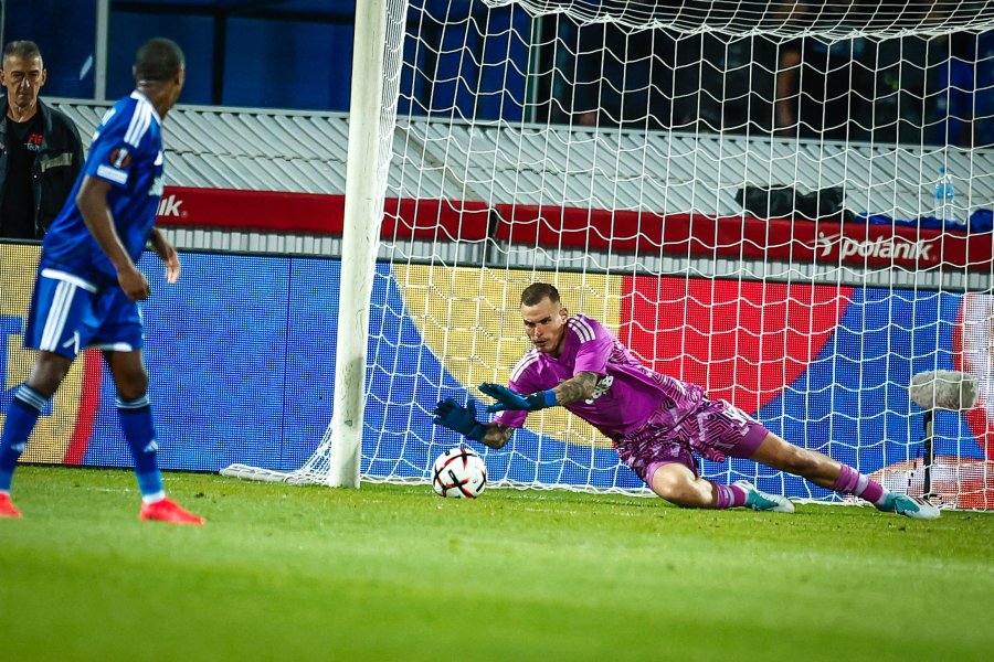 Lewski Левски Залцбург1