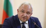 Демерджиев сезира НАП за разходи за полети на Делян Пеевски за над 5 млн. евро