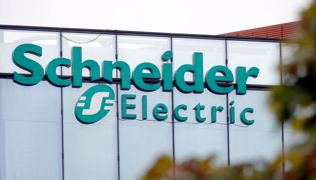 Schneider Electric обявява доброволно търгово предложение за придобиване на Shelly Group, подкрепено от нейните учредители