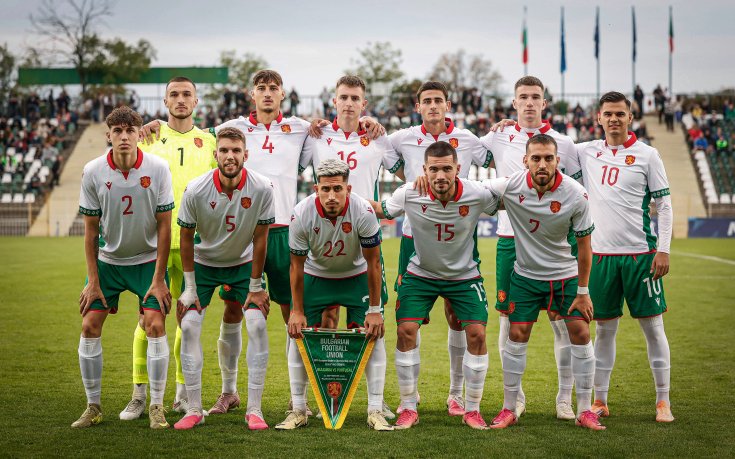България U21 отлетя за Чехия