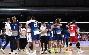 Франция пречупи изненадата Финландия и си осигури финал срещу Полша