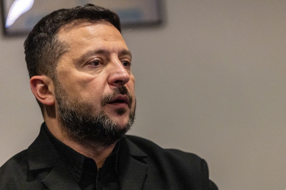 Зеленски съобщи за жертви и ранени в Украйна; призова САЩ и ЕС за по-строги санкции срещу Русия