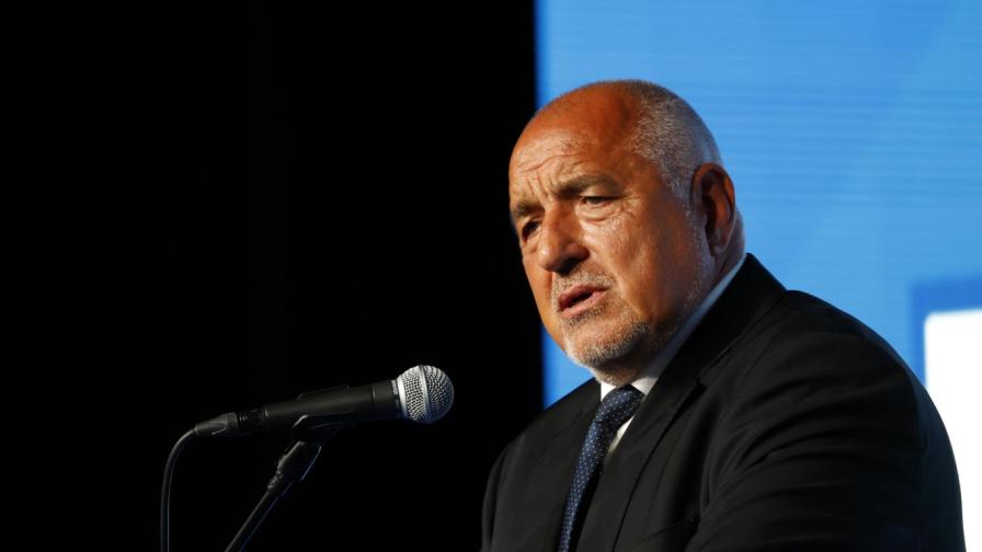 <p>Борисов покани Гюров да се представи пред ГЕРБ</p>