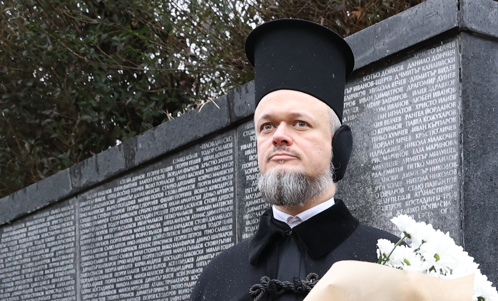 БПЦ низвергна от сан архимандрит Дионисий