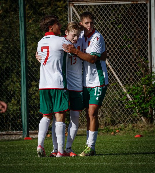 България U17 Малта U171