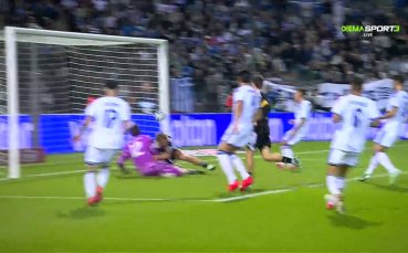 Гърция - Германия 0:1 /първо полувреме/