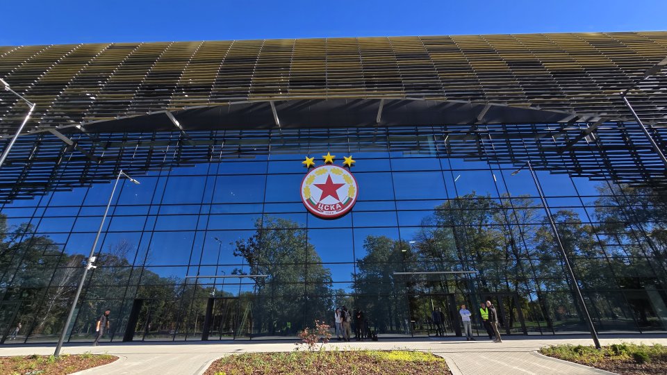 Новият стадион Българска армия1