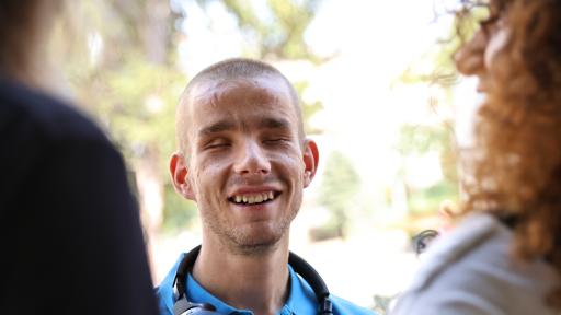 <p>От изгрев до залез на Витоша: Новият подвиг на незрящия ултрамаратонец Виктор Асенов</p>