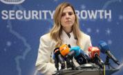 Петрова: България няма други очаквания към Северна Македония