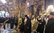 Вселенският патриарх Вартоломей и патриарх Даниил отслужват празнична литургия в Рилския манастир