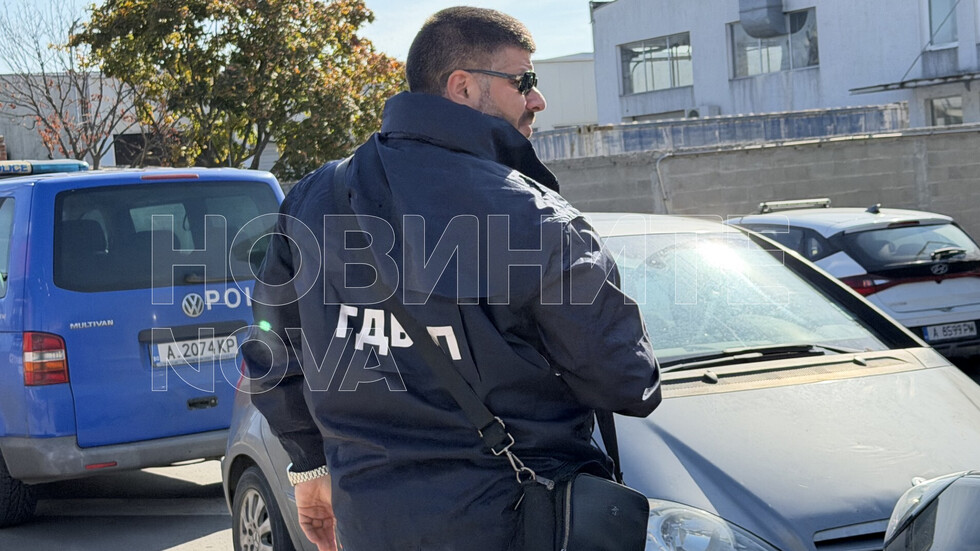 ГДБОП удари предполагаема схема за интернет измами, задържани са десетки души