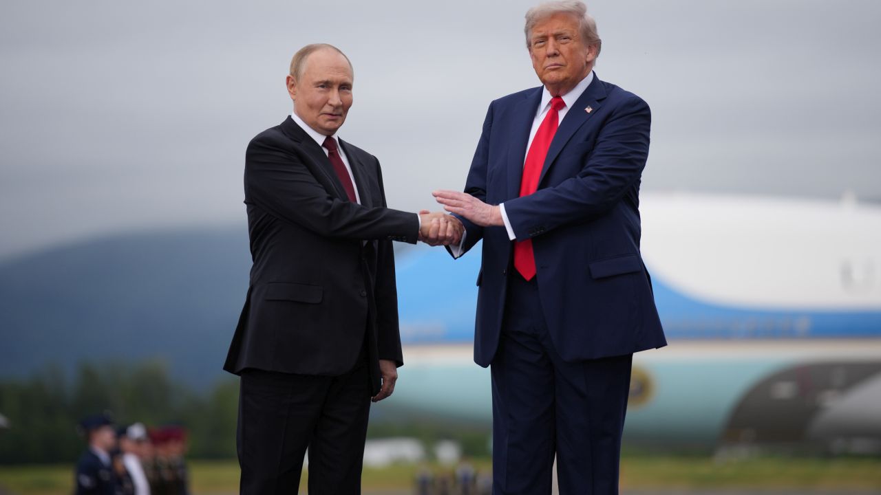 Където Тръмп вижда сделка, Путин вижда победа за Русия