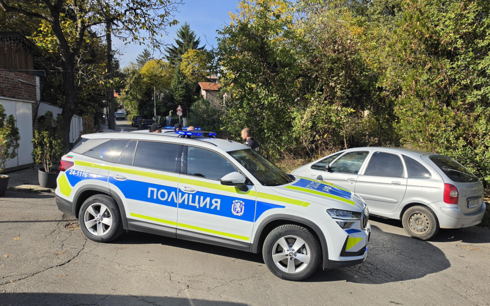 Снимки от мястото на убийството на Слави Бинев