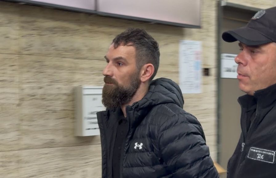 Скандалният случай с малтретираното дете от Пловдив: Делото срещу пастрока продължава