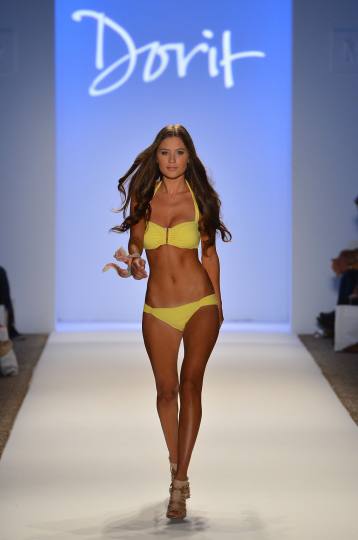 Бански на лалета и не само - снимка 42