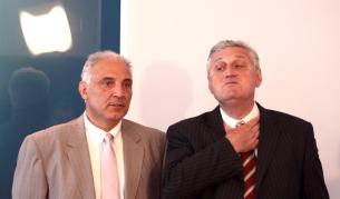 д-р Иван Кокалов (вдясно)