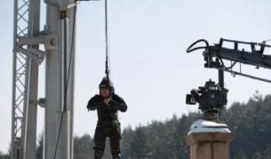 Едно от изпитанията в "Страх", показано при представянето на предаването на яз. Студена.