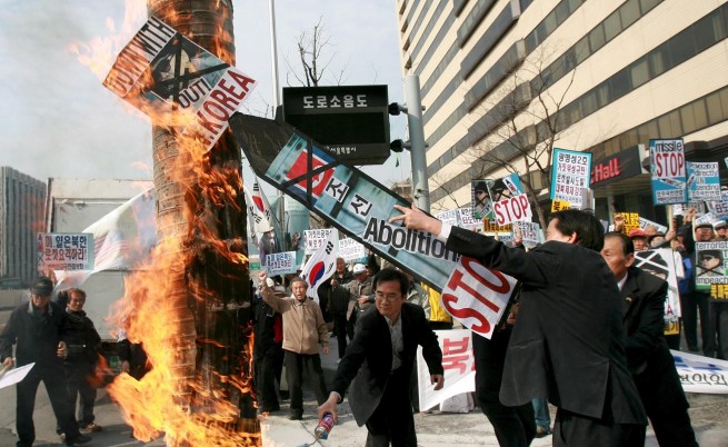 Паника в Япония заради ракетен експеримент на КНДР