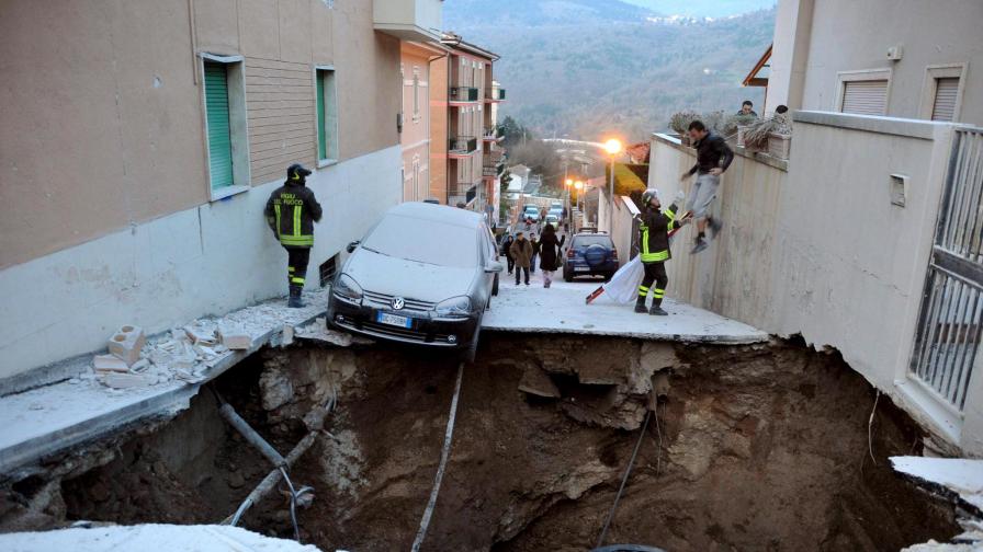 Стотици жертви от земетресението в Италия