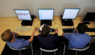 Европа: Интернет като Големия брат