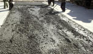 Проверки в страната за опасен цимент