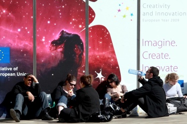 Имало връзка между творчеството и живота в чужбина 