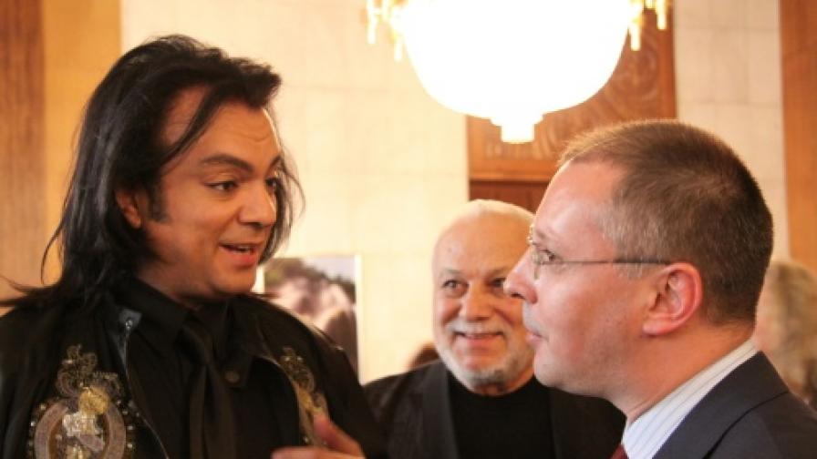 Станишев се видя с певеца Филип Киркоров на среща с българската общност в руската столица