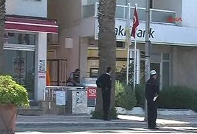 Обезвредиха бандита в турската банка