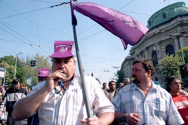 "Кремиковци" спира по план