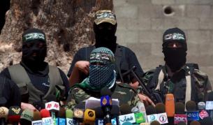 Маскирани бойци на "Хамас" дават пресконференция в Газа