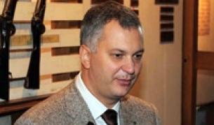 Костас Папакостас - министър на отбраната на Кипър